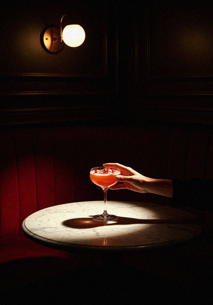 Präziser Haarschnitt im Barbershop